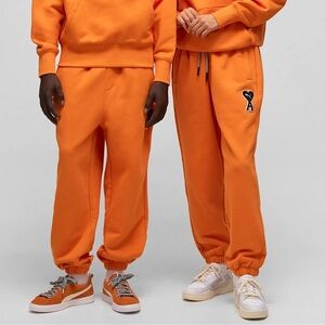 Puma x AMI Collab Sweatpant Joggers in Orange - M